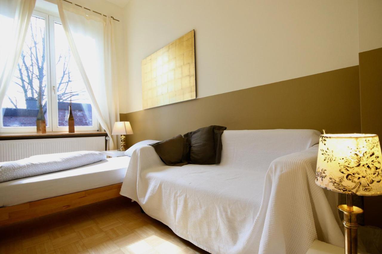 Moderne Studio Apartments Und 4 Zimmer Wohnungen In Oberhausen, Ideal Fuer Geschaeftsreisende Und Monteure エクステリア 写真